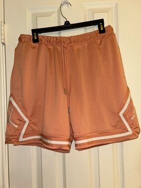 NWOT Nike Air Jordan Essential Mesh Basketball Shorts Rose Gold Pink Mens Large